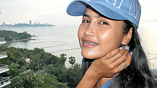 Thai Couple’s Homemade Passion