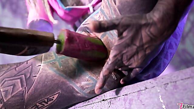 Alternative clip with graceful Anuskatzz from Dirty Dreaz