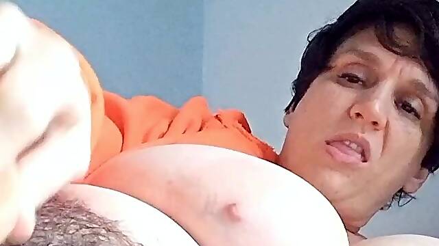 Love Chat Big Boobs Brunette Masturbating For Cam