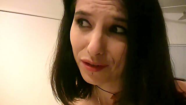 Maid Bridgette Earns Her Money - Bridgette Powell & Gerald Saunders