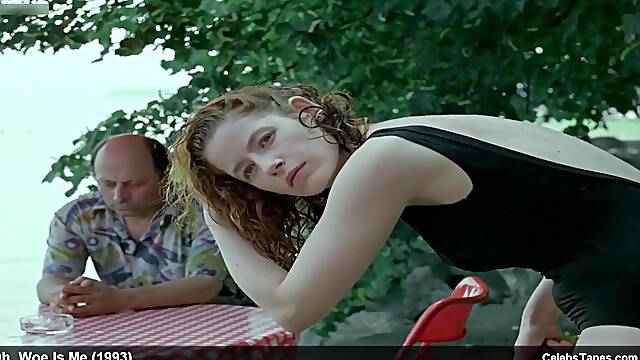 Hairy pussy and erotic video of Laurence Masliah