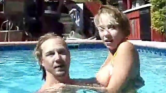 Sandy Knight Breathless