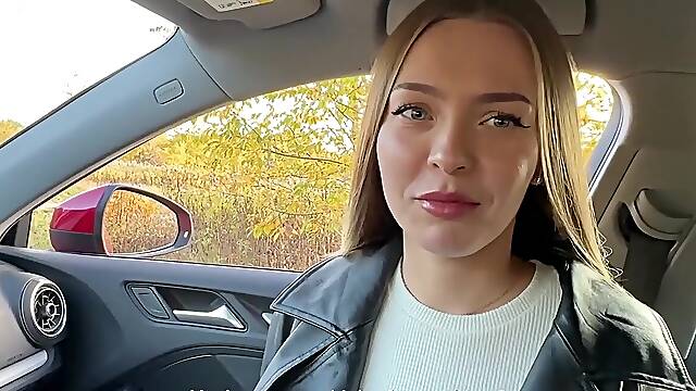 I Met A Stranger A Girl Who Got Lost And Helped Her!