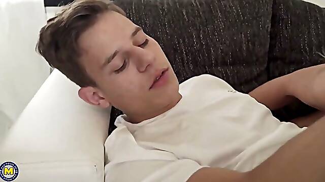 Watch Mom Mel Mom Nkbang 3