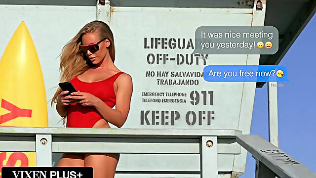 Blonde bombshell Nicole Aniston gets her first anal, huge gapes!