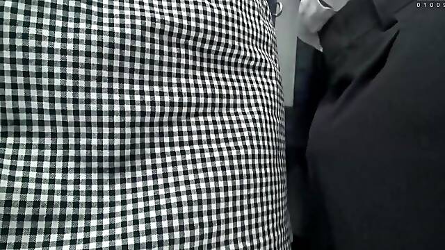 A Married Womans Breasts Stick To A Students Body On A Crowded Bus! The Wifes Sexual Desire Is Ignited By The Cock 2