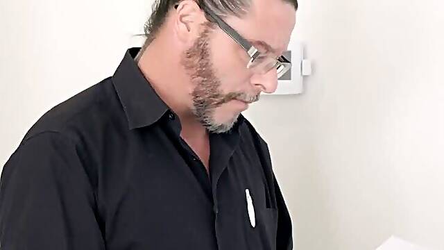 Jessa Rhodes - Wife Insurance [RealWife Stories]