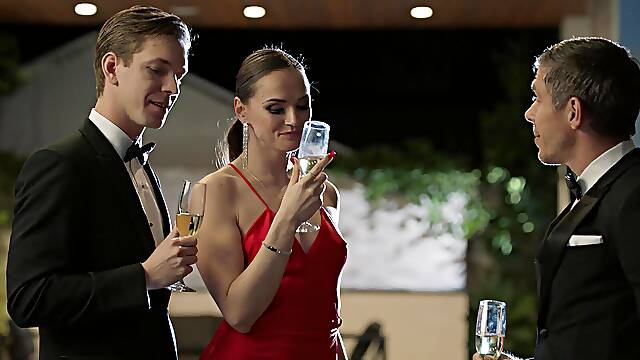 Markus Dupree and Mick Blue share Tori Black's wet pussy