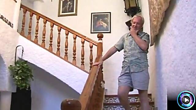 Valentina Velasquez gives sensual footjob to grandpa