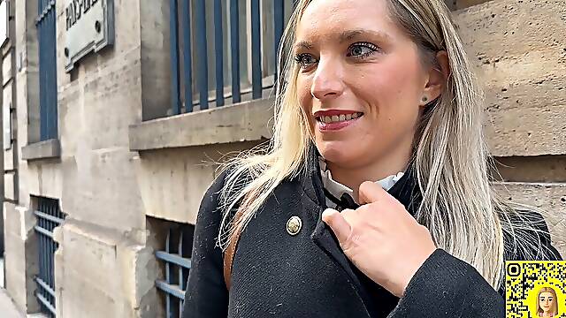 TROUVE MOI ; JE TE SUCE épisode trio Paris