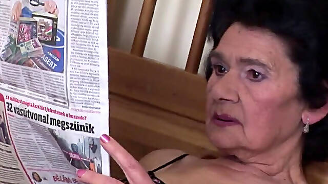 Granny rediscovers the pleasures of cock