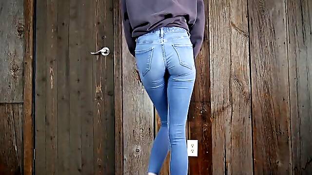 Soaking My Skinny Jeans!