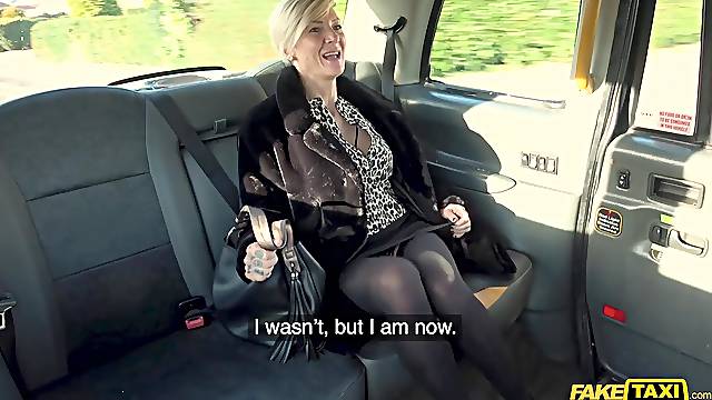 Blonde mature Angel Cruz adores to fuck with a stranger in the taxi
