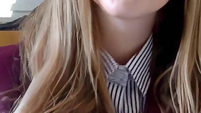 Simply Featuring Cat O'connell