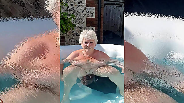 Lesbian Hot Tub Tit Fest!